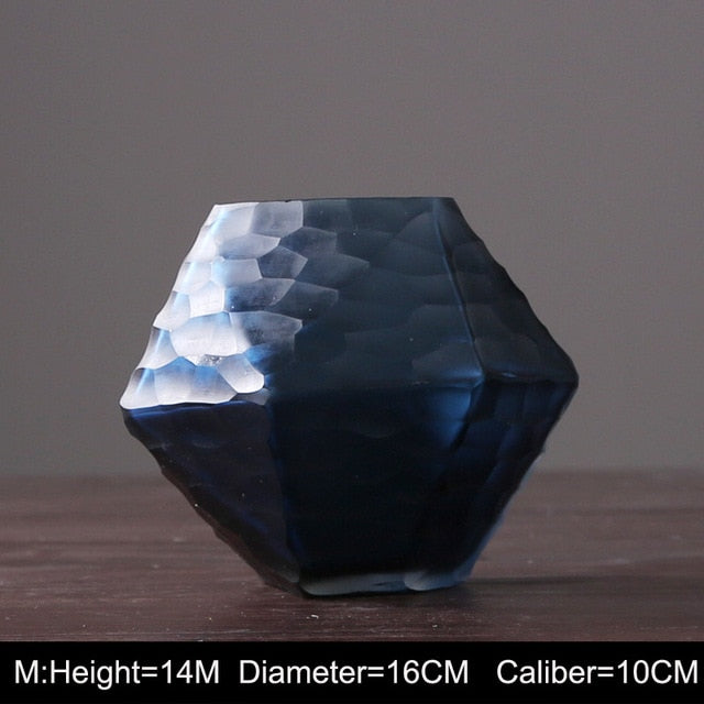 DIAMOND GLASS VASE