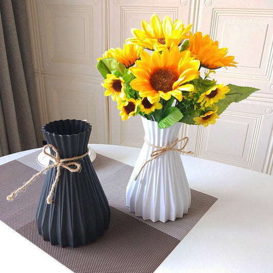SIMPLICITY VASE